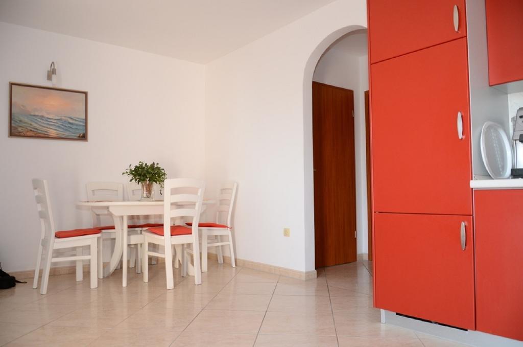 Apartments Bozic Novi Vinodolski Cameră foto
